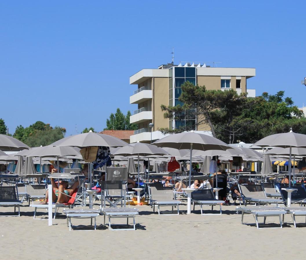 לידו די קלאסה Hotel Astor B&B מראה חיצוני תמונה