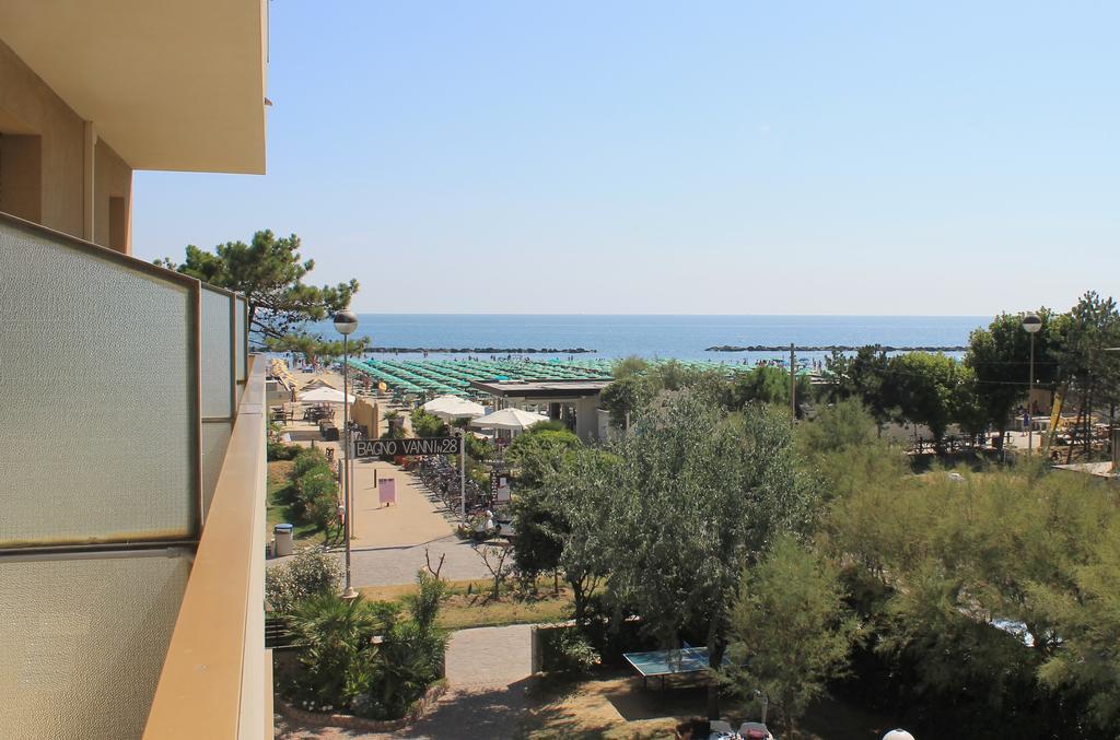 לידו די קלאסה Hotel Astor B&B מראה חיצוני תמונה